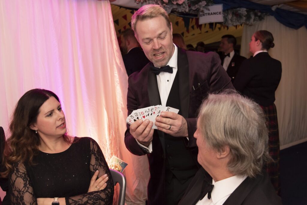 Close-up magician in Totton